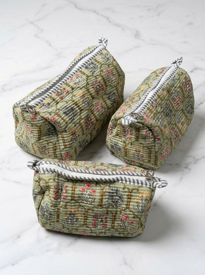 Pouch 4