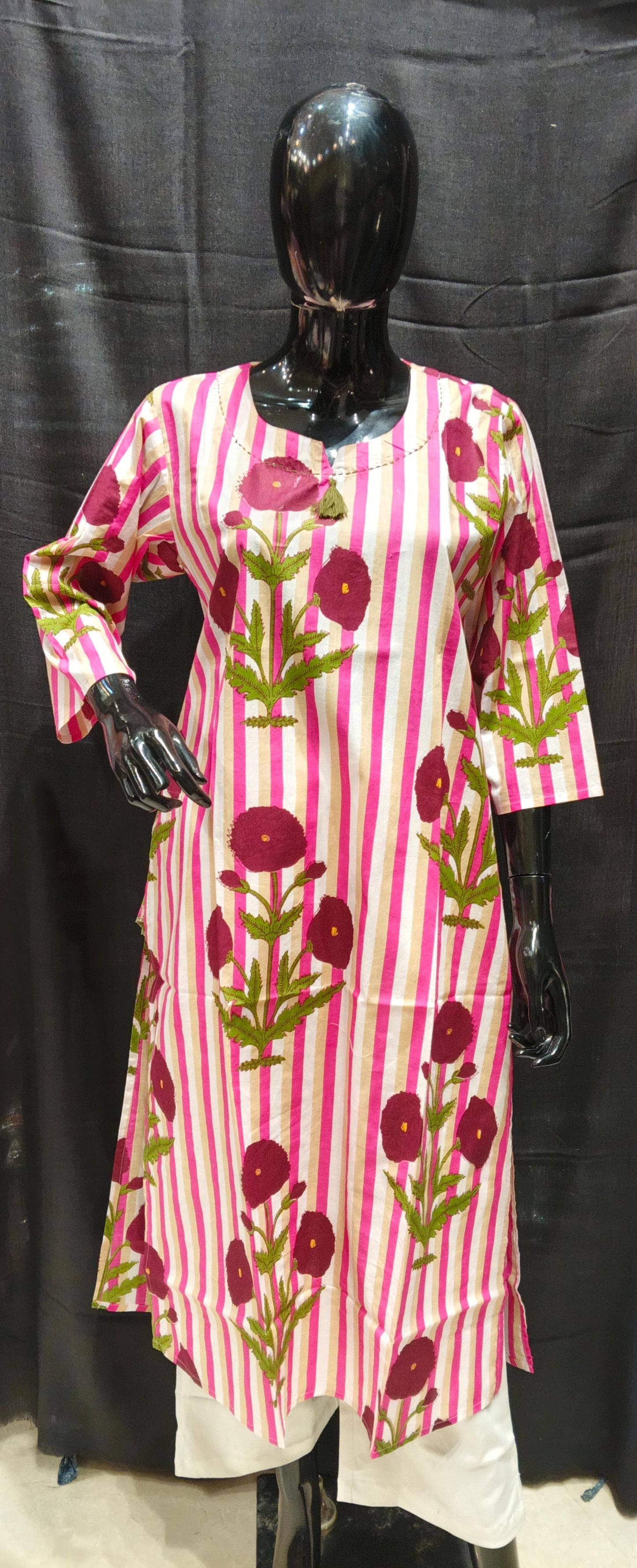 Leeza kurta