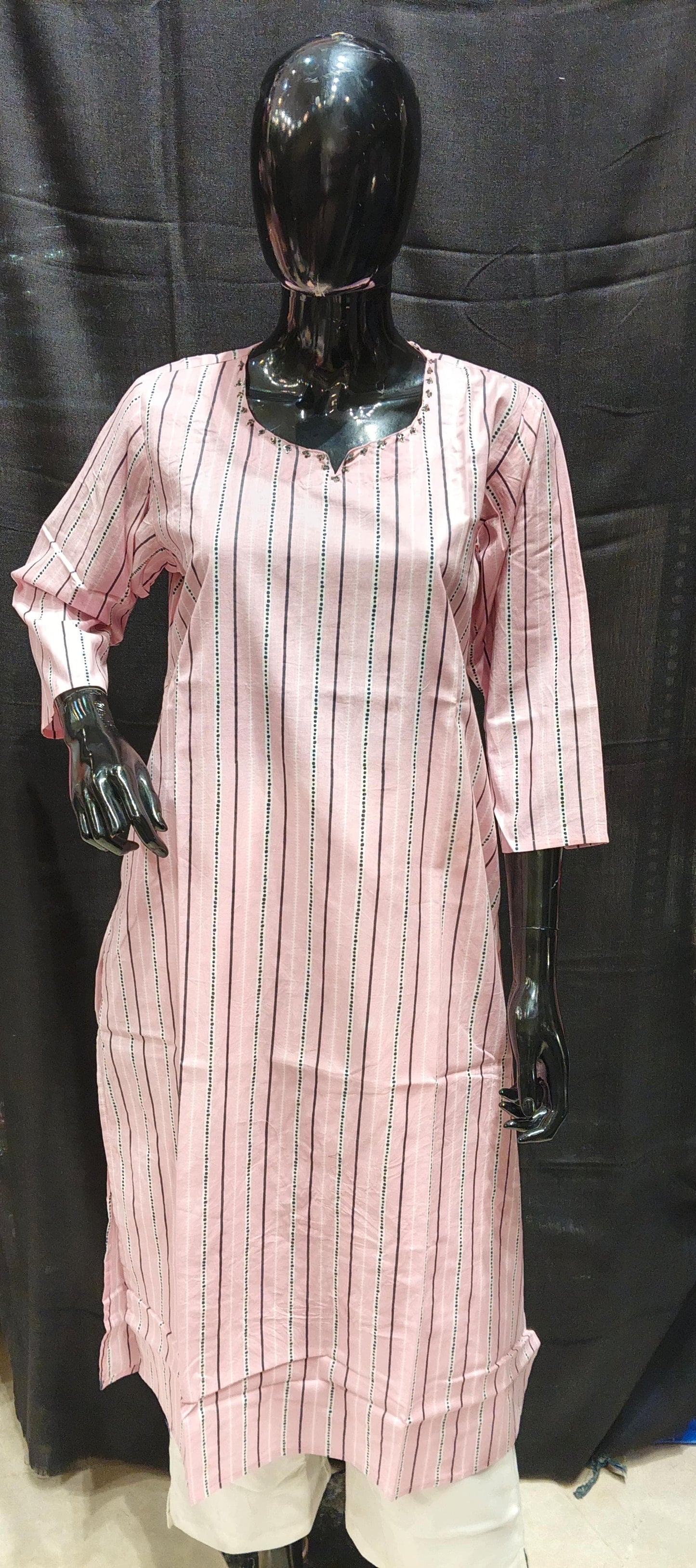 Myyra Kurta