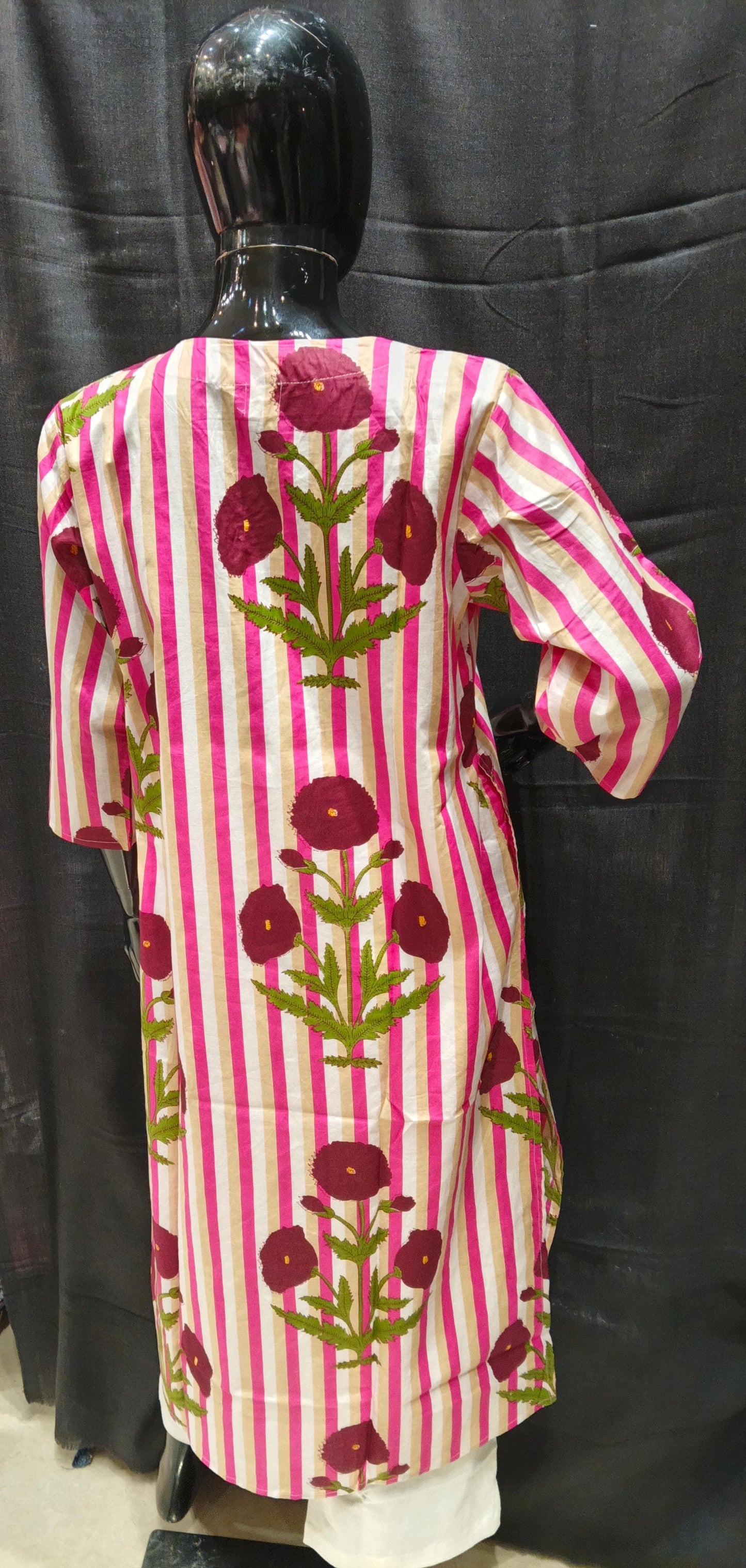 Leeza kurta