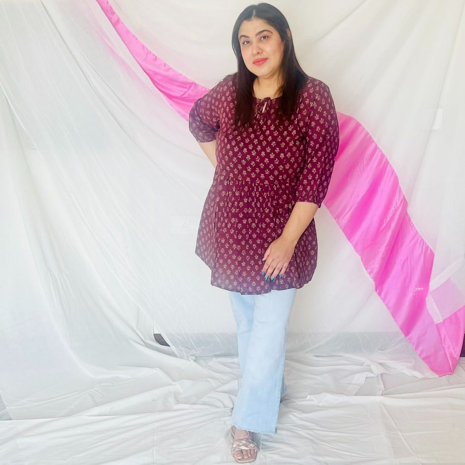 Amishi Gathered Top