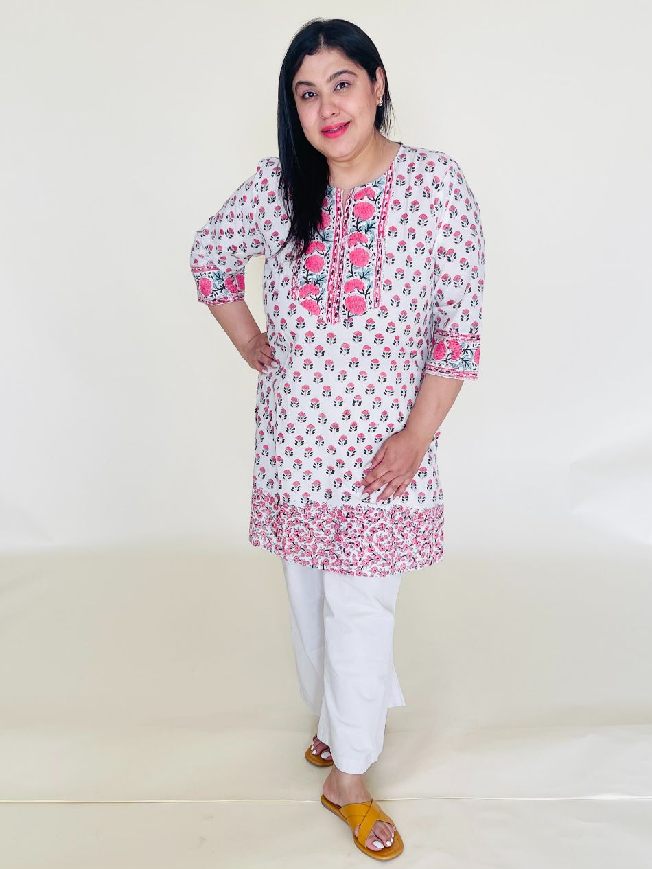 Larisa Short Kurta