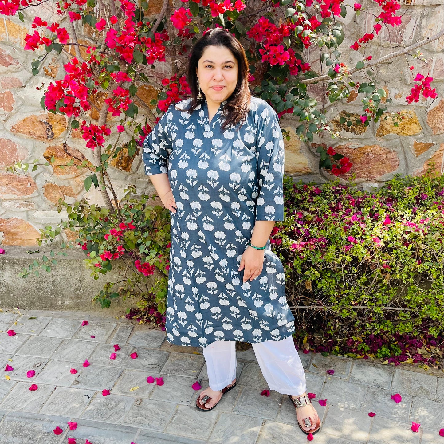 Alba Kurta